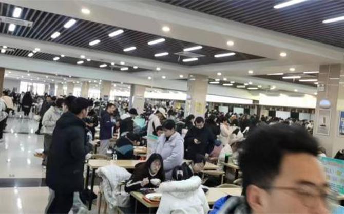 長(zhǎng)樂(lè)園區(qū)食堂承包，提供高品質(zhì)餐飲服務(wù)