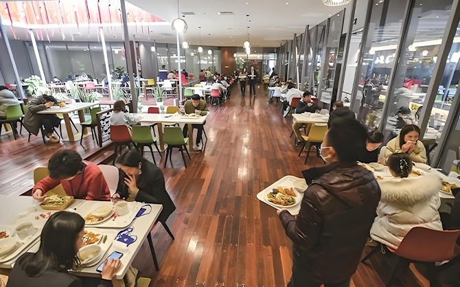 福清食堂用餐環(huán)境圖片