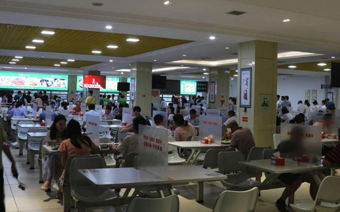 廈門食堂承包助力寧德企業(yè)提升員工餐飲體驗(yàn)